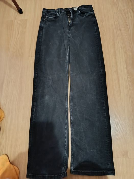 Calça de ganga preta