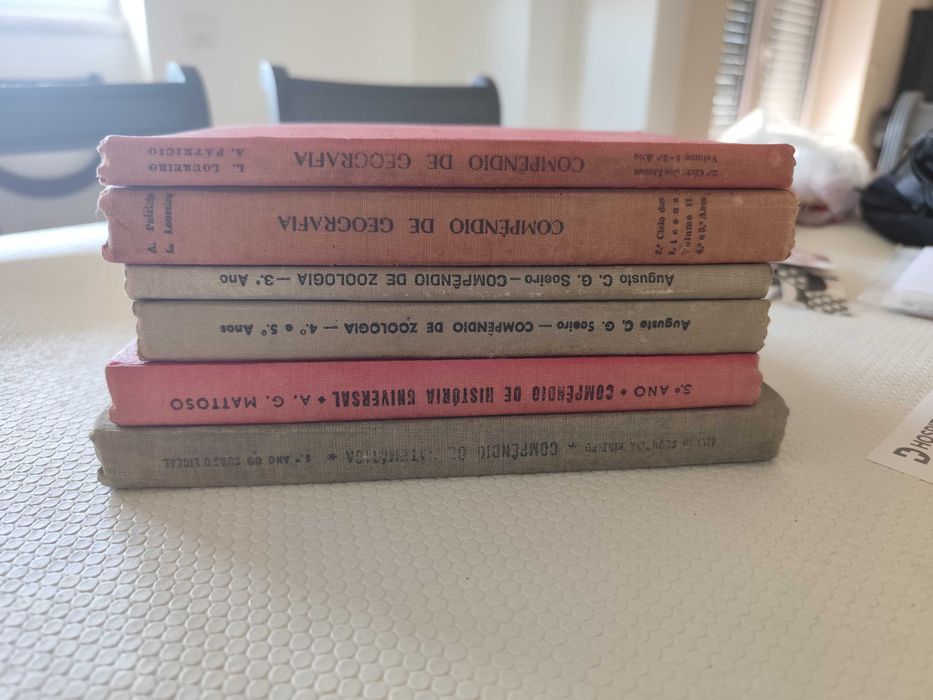 Lote de 6 Compêndios Escolares Antigos (1957-1960) – Matemática, Geografia, Zoologia e História