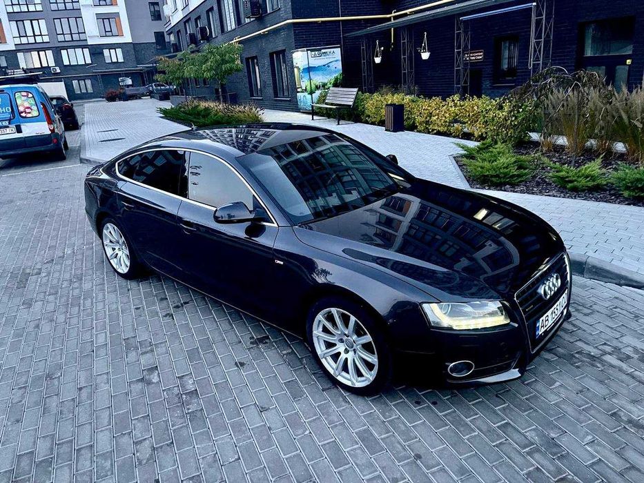 Продам Audi A5 2011
