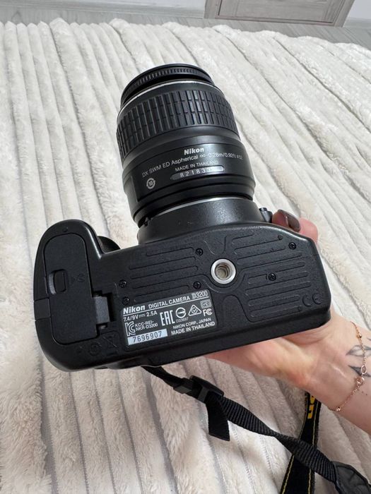 Nikon digital camera d3200