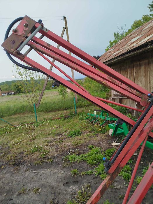 Оприскувач до трактора на 600 літрів