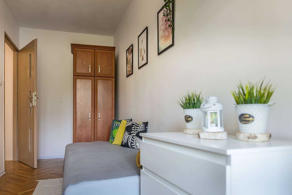 Jasny pokój z BALKONEM | os. Dywizjonu 303 | Blisko PK i AWF