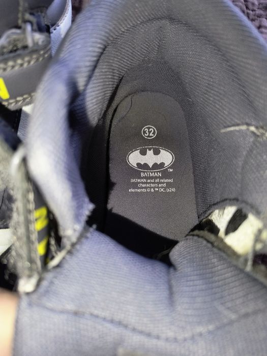 Buty zimowe chłopięce 32 Batman świecące