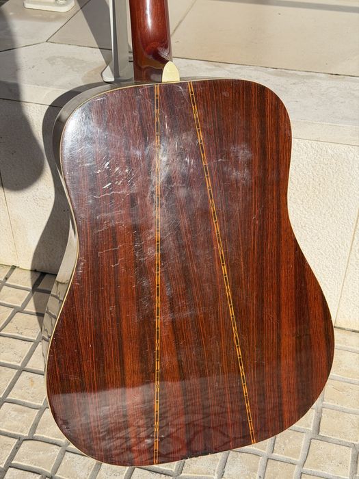 Guitarra antiga