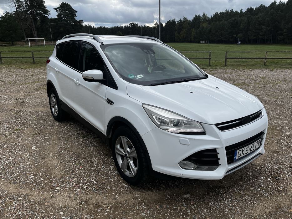 Ford Kuga Titanium 2.0 Tdci 4x4 Panorama , Półskóra , 1 właściciel , Hak, kamera cofania