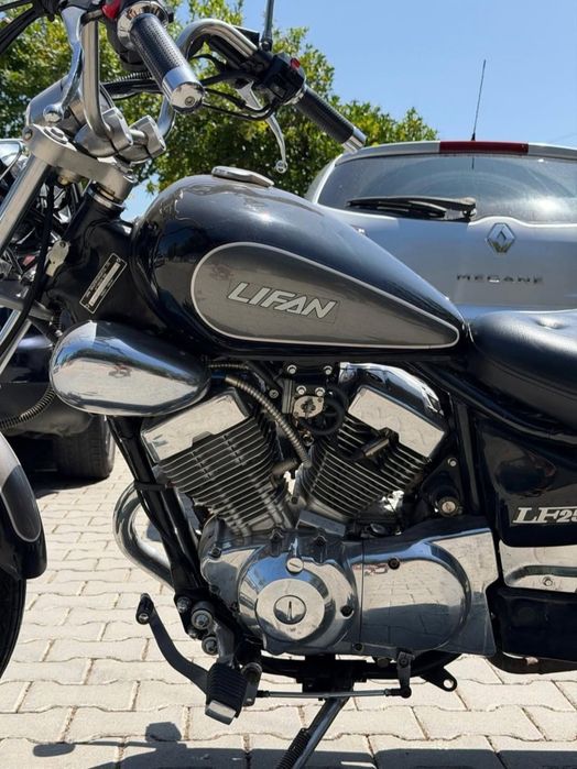Mota Lifan 250cc - totalmente original de origem