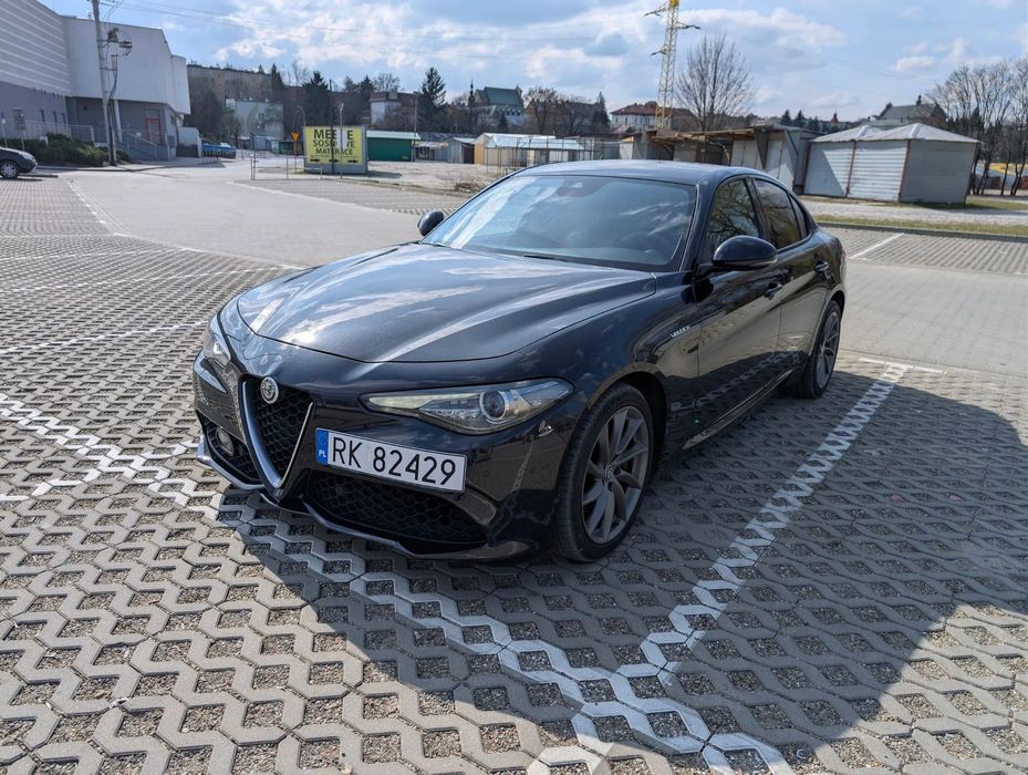 Alfa Romeo Giulia Alfa Romeo Giulia Veloce 280km Q4