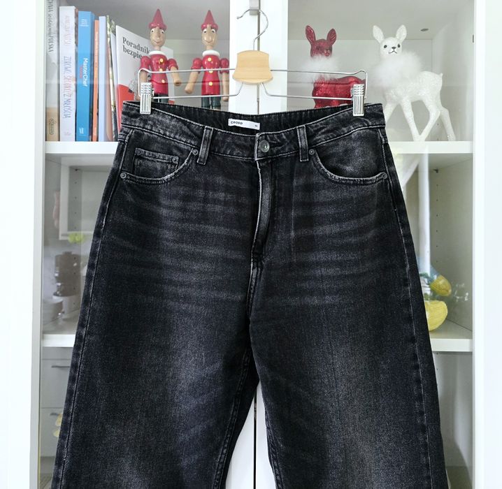 Cropp spodnie jeansowe z szerokimi nogawkami 40