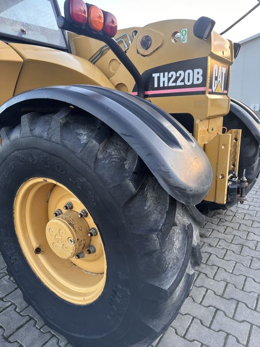 Cat TH220B 2006 rok (JCB Manitou)