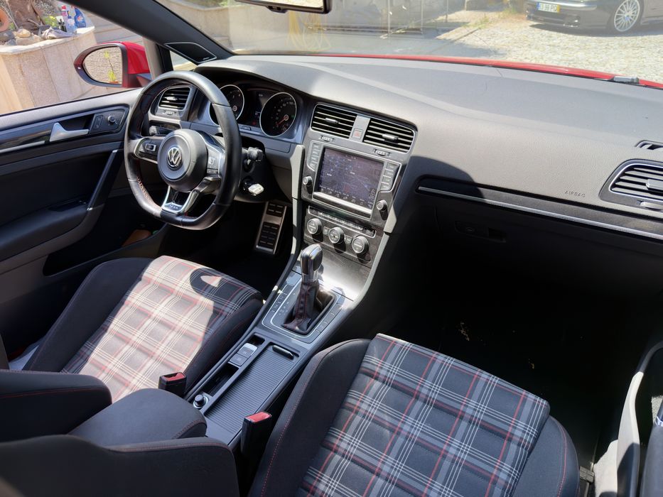 Vw Golf 7 GTI 2.0TFSI DSG — photo 5