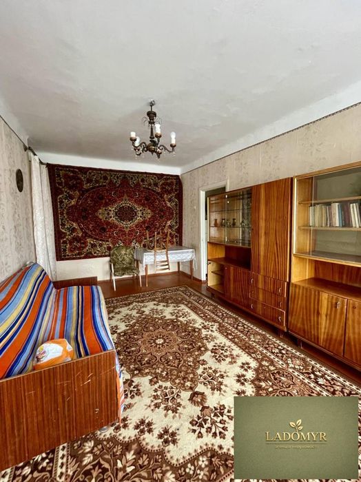 Продаж / Квартира / Заводська, Оженін