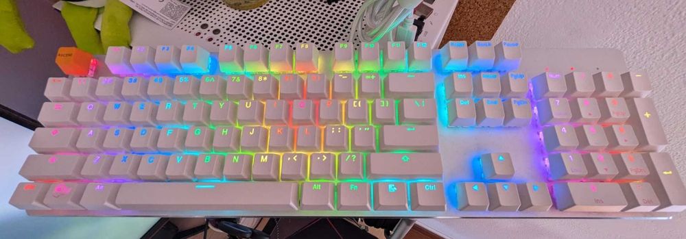 Teclado Glorious Gaming GMMK Full Size