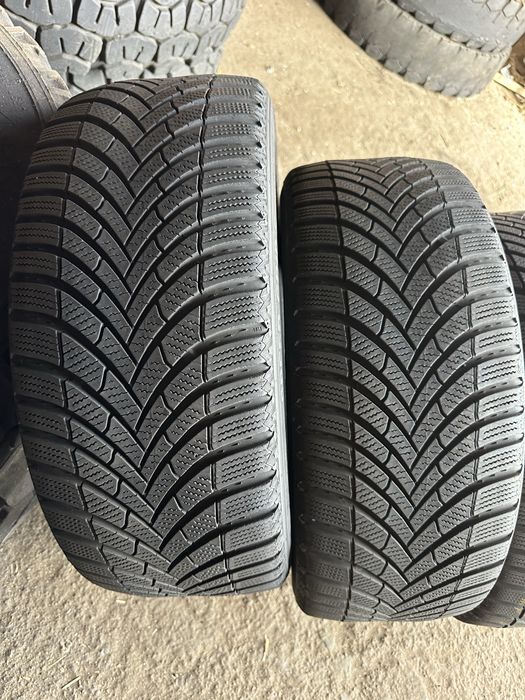225/45 R17 V XL Semperit Speed-Grip 5 /2021рік/4шт./зима/
