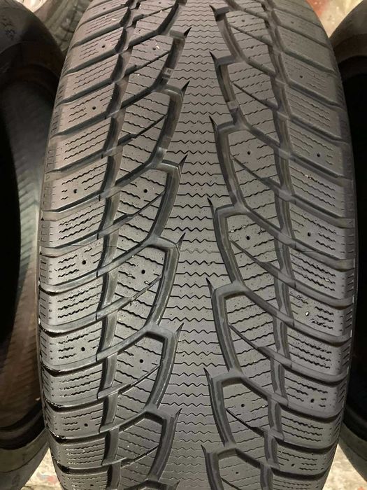 285/45R22 Hifly Win-turi 215 114T XL