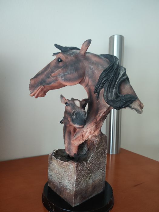 Estatueta Cavalos