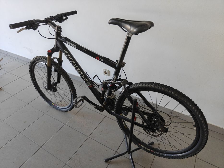 Bicicleta Trek Fuel 70