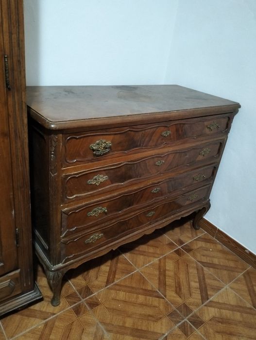 Comoda para DESOCUPAR espaço