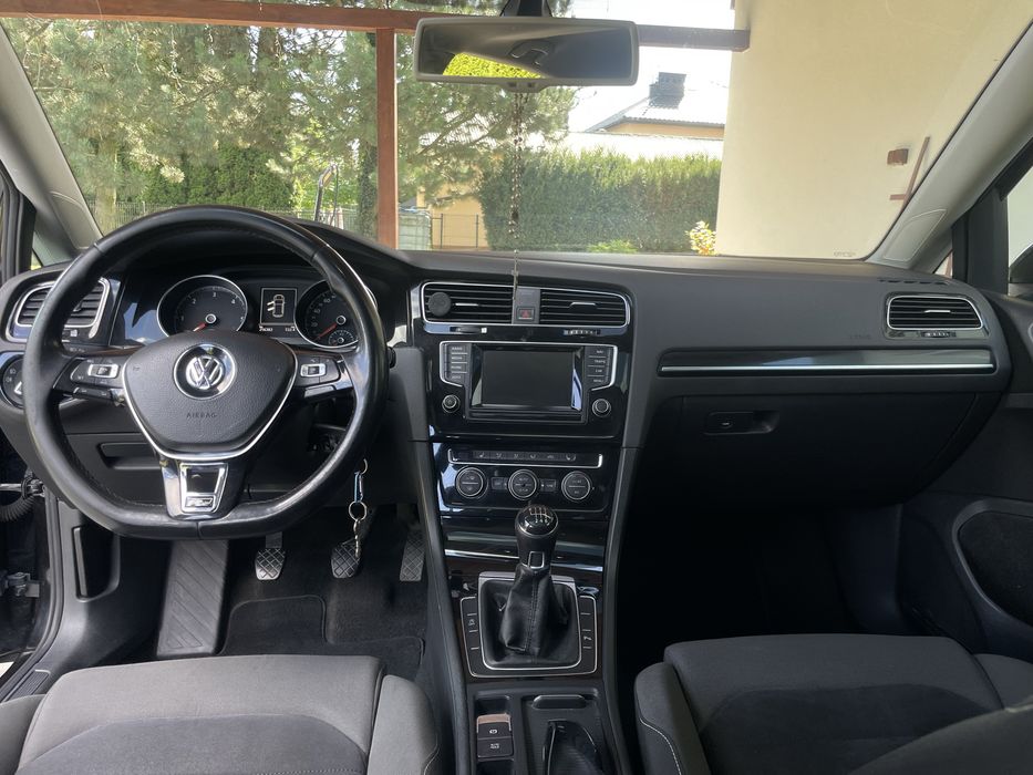 Volkswagen golf 7 2.0tdi Highline nowe oc