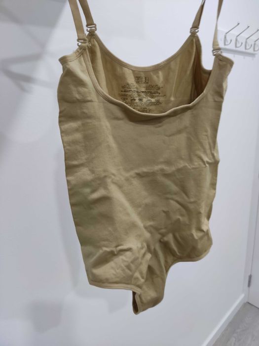 Roupa interior nunca usada