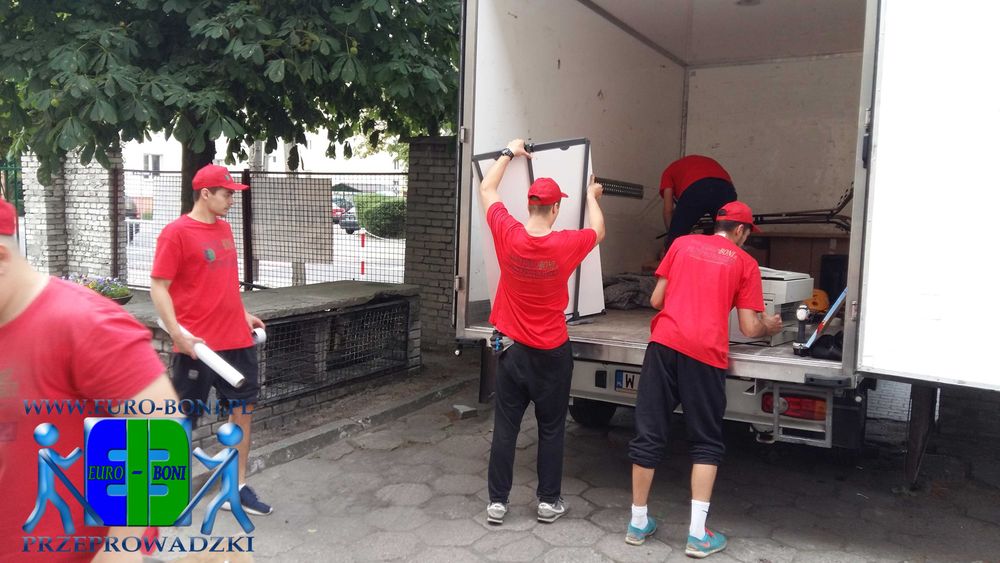 Szybkie Przeprowadzki i transport mebli, rzeczy Brwinów okolice PL