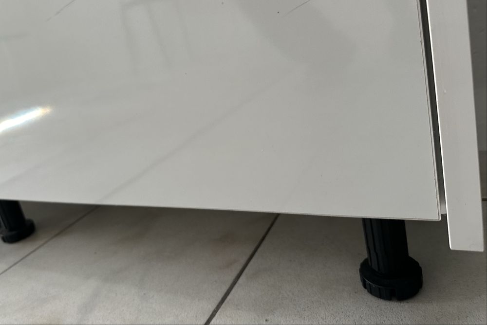 Armário em contraplacado marítimo anti-humidade com 14 divisórias / cacifos
