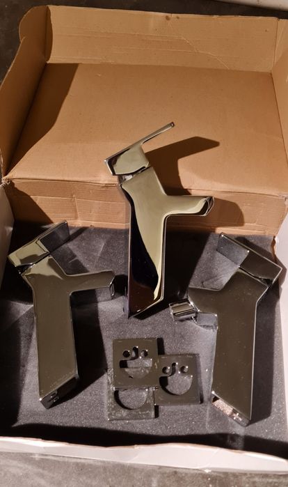 Torneiras lavatório e bidé SANINDUSA