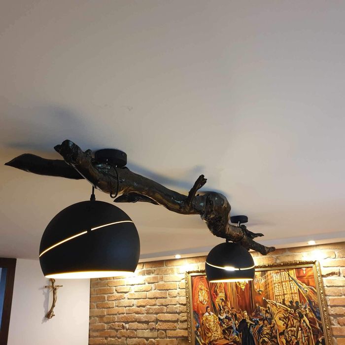 Lampa rustykalna loftowa do salonu