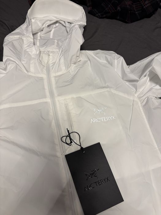 Arcteryx XXL bialy squirmish kurtka