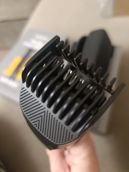 Тример для бороди MANSCAPED the BEARD HEDGER