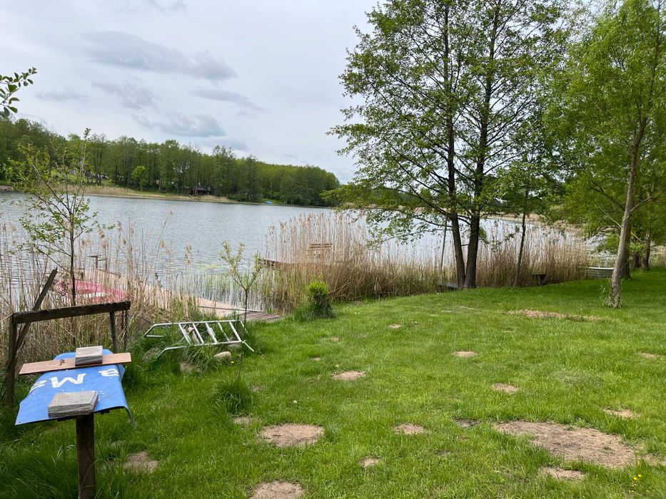 Działka budowlana z linią brzegową - Lepaki Małe