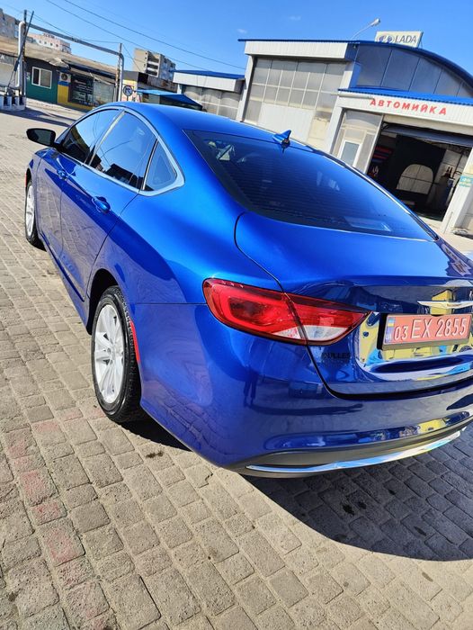 Продам Chrysler 200