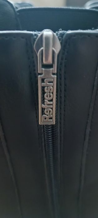 Botas de cano alto Couro