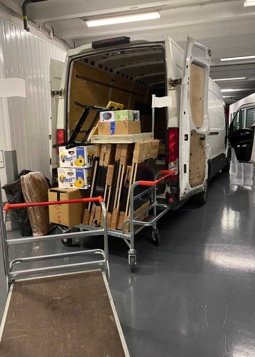 Transport Przewóz Przeprowadzki Bagażówka Wnoszenie Mebli Tragarze