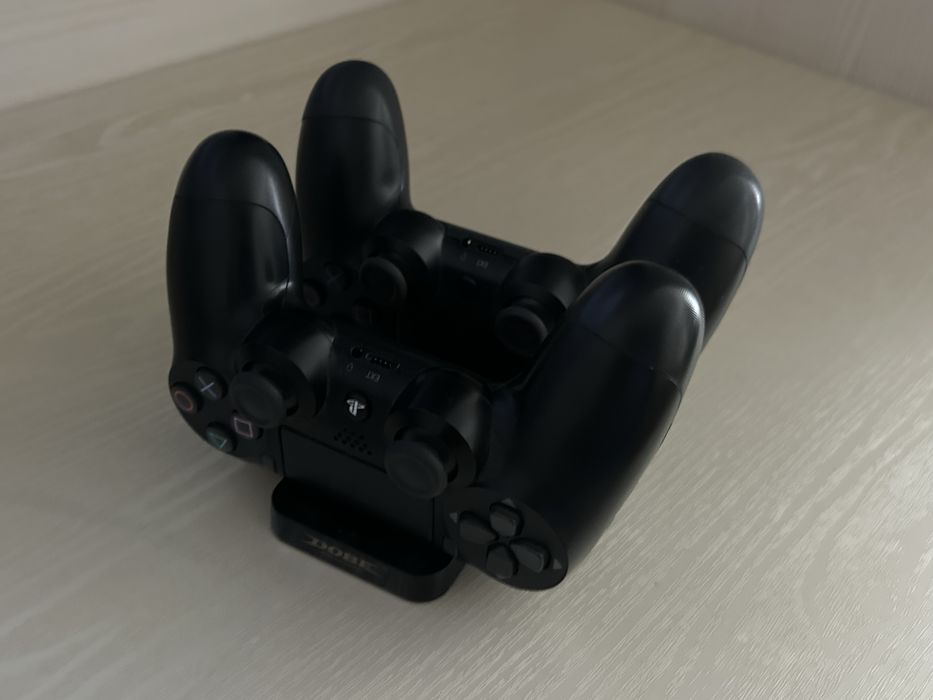 Playstation 4 Pro 1B