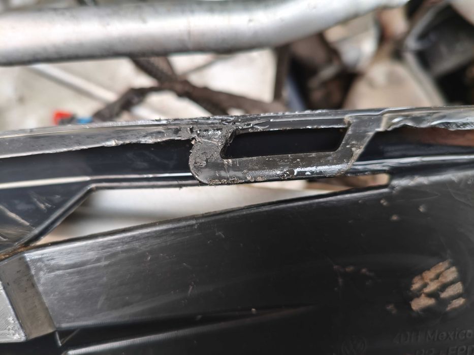 Заглушка противотуманки WW Jetta