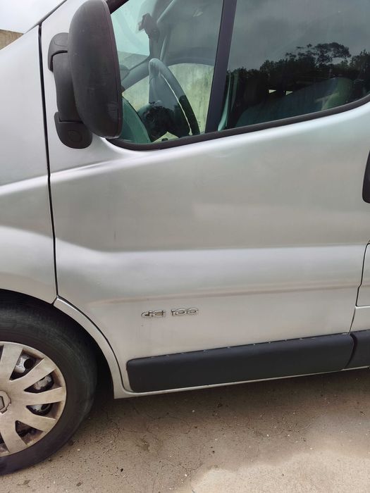 Carrinha Renault Trafic 1.9Cdi 9 lugares