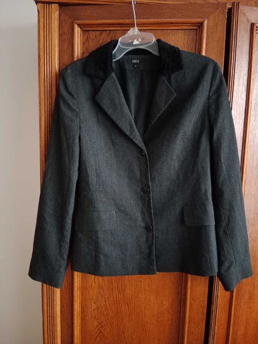 Żakiet damski L 40 Simple