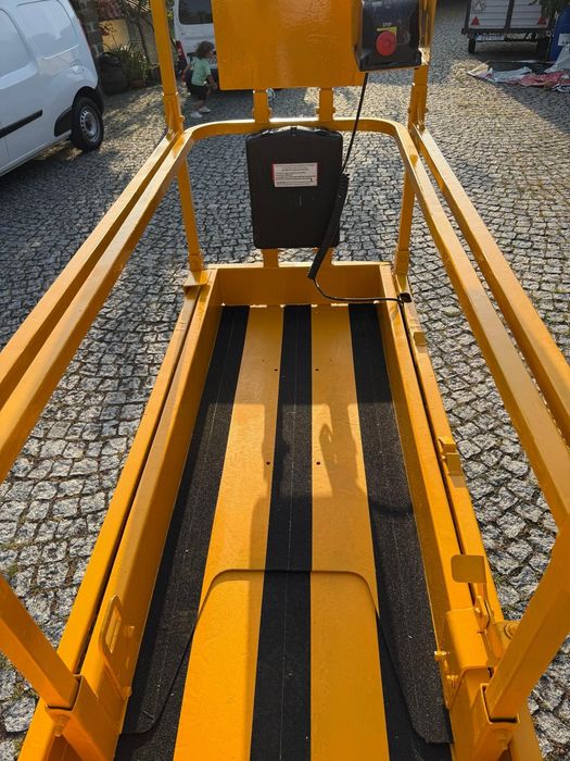 Plataforma elevatória GENIE