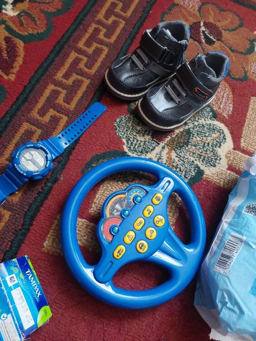 Обмін все нове, дещо розпакування, пюре фруктове, взуття 21р.