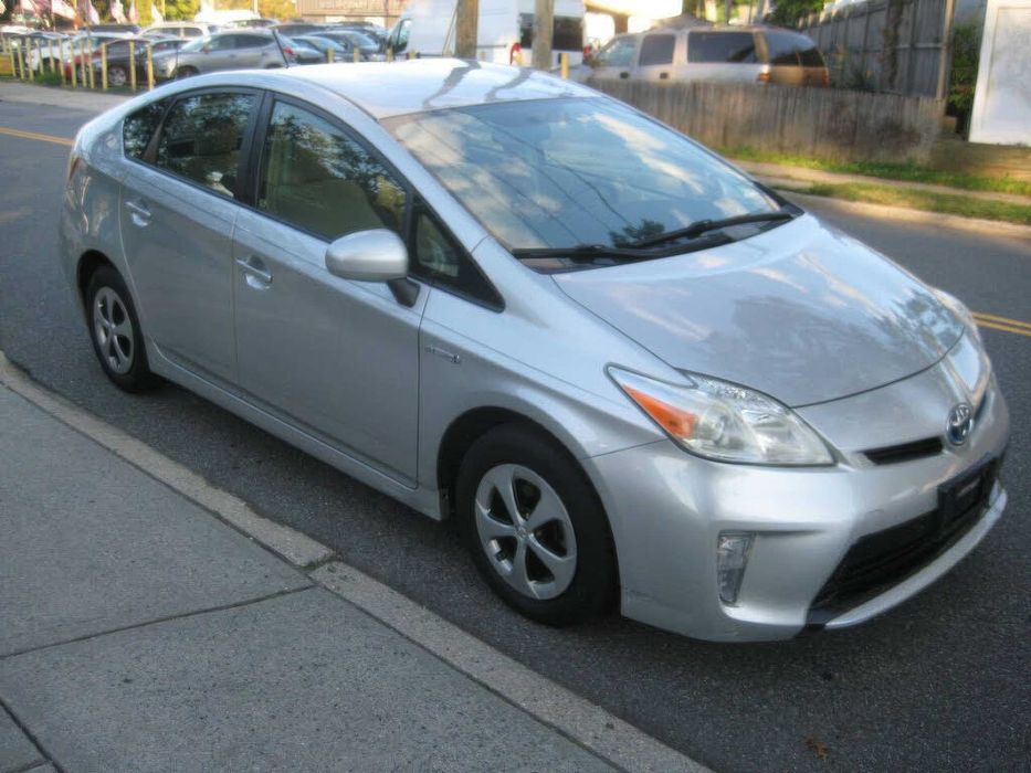 Toyota Prius      2013
