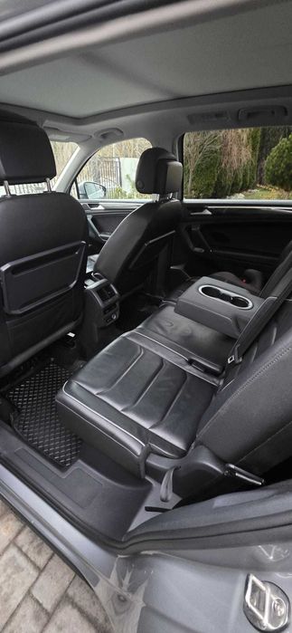 Volkswagen Tiguan Allspace 2.0TSI 4Mot Highline DSG R-Line 7os 190KM