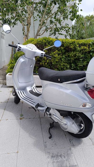 Vespa 125 LX, excelente, 4262 km, oferta da mala original Vespa