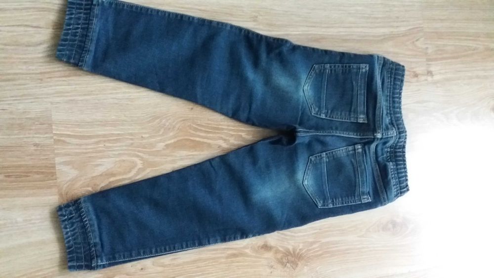 Spodnie typu joggery dla chłopca rozm 110-116