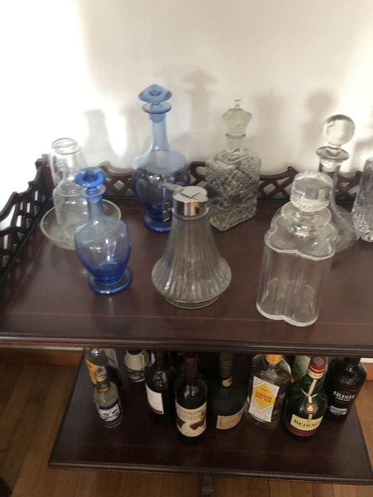 Tabuleiro bar com dois pisos 8 & 80