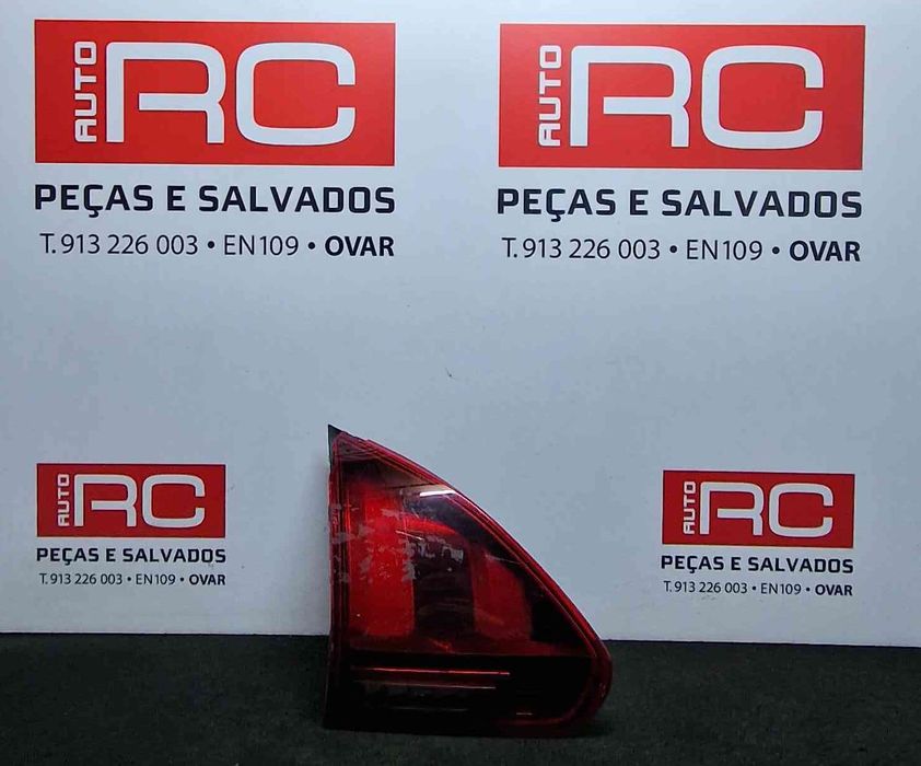 Farolim da Mala Esquerdo - PEUGEOT 2008 I