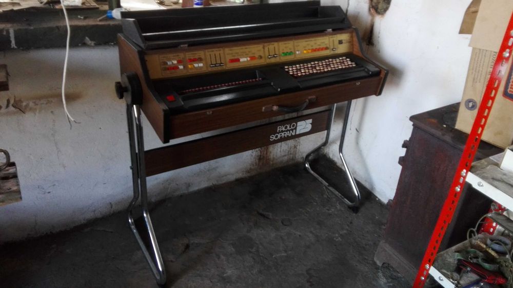 Organy,keyboard guzikowe Paolo Soprani,