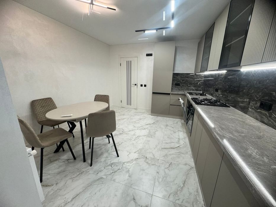 Оренда 2-к квартири по вул.Текстильна