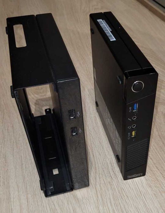 Komputer Lenovo M93p ThinkCentre Tiny i5, 8GB, 256GB SSD