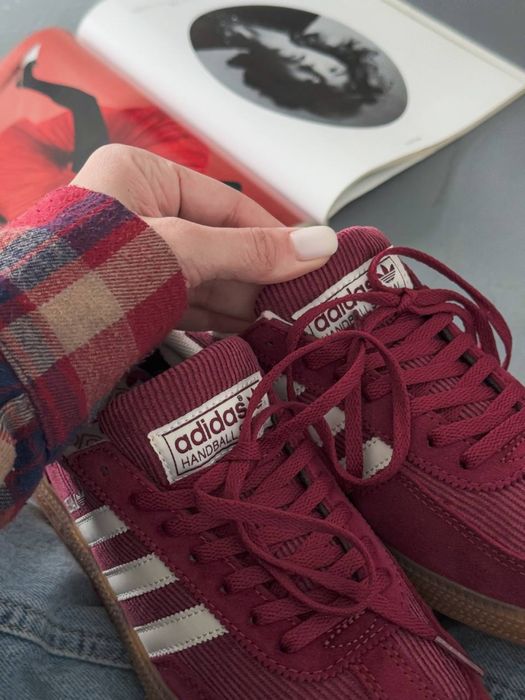 Spezial Shadow Bordo, Адідас Спезіал червоні