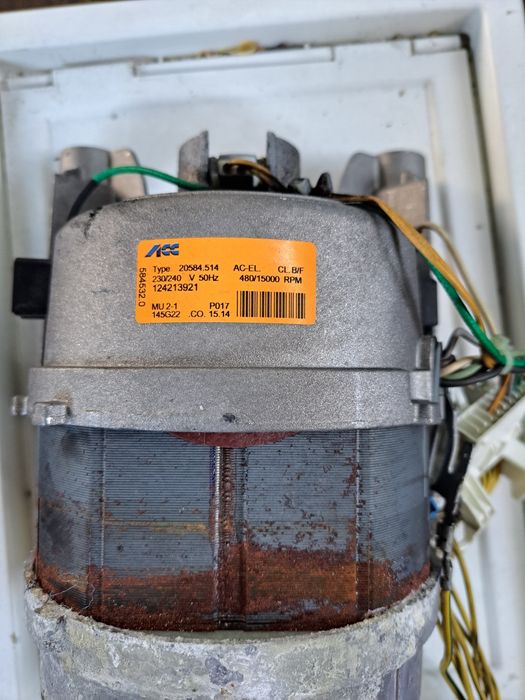 Silnik do pralki Electrolux EWF 12680W